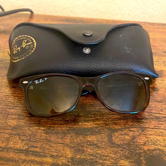 Ray-Ban Other - RayBan juniors rj9052s